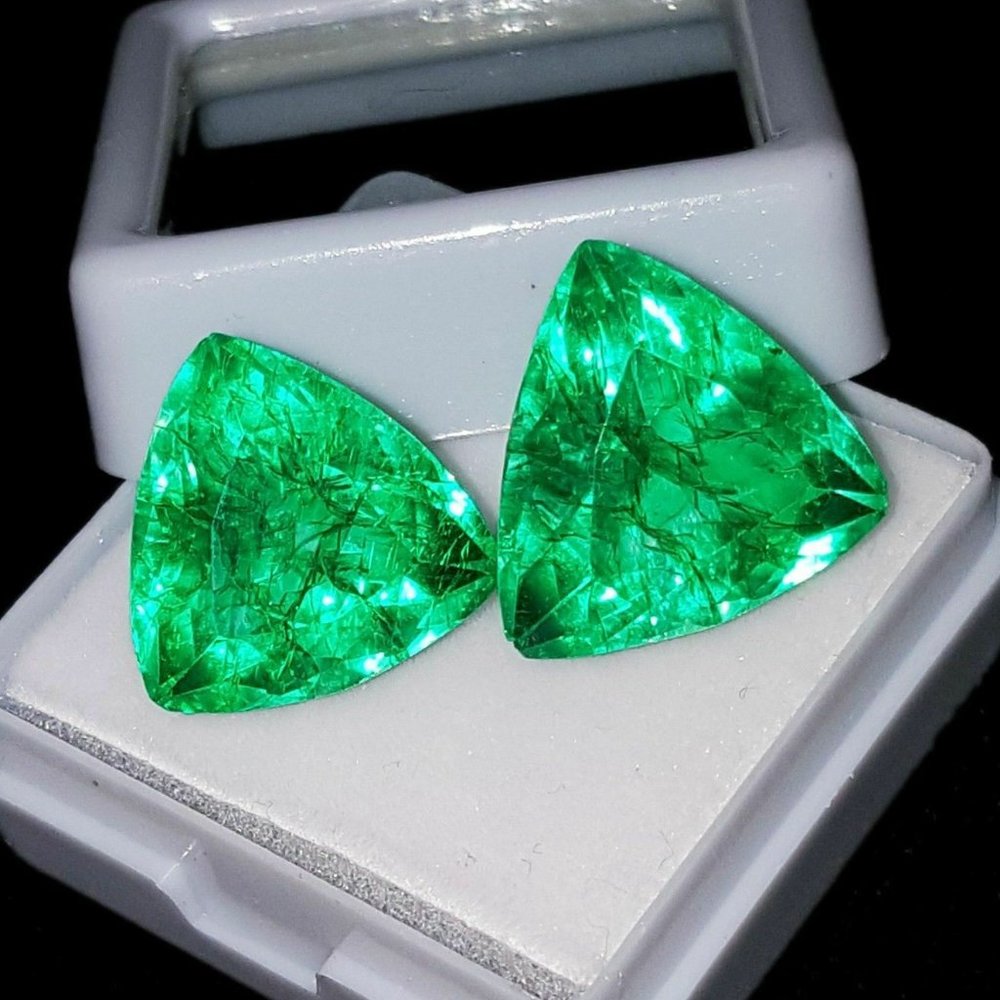 Loose Gemstone 8 to 10 Ct 2 Pieces Colombian Emeralds Pair Certified Gems